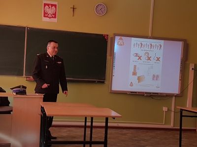 Szkolenie z zakresu ochrony przeciwpożarowej dla nauczycieli i pracowników szkoły